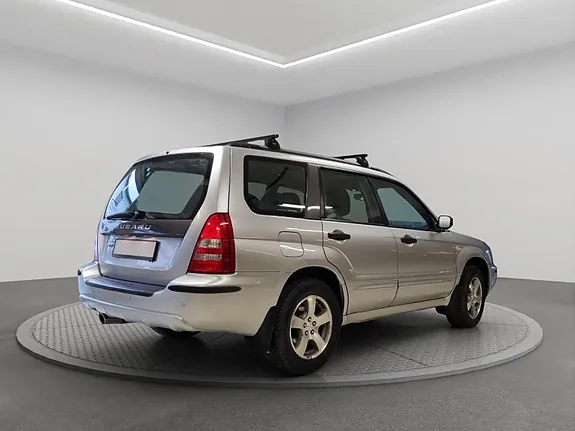 Subaru Forester 2005 photo 4