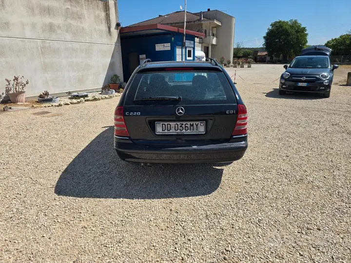 Mercedes-Benz C 2007 photo 5