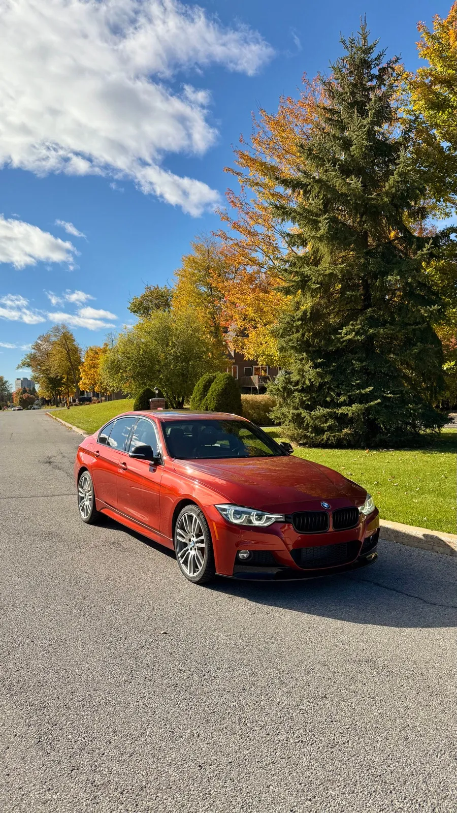 BMW 330I
