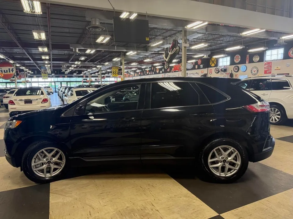 Ford Edge 2023 photo 4
