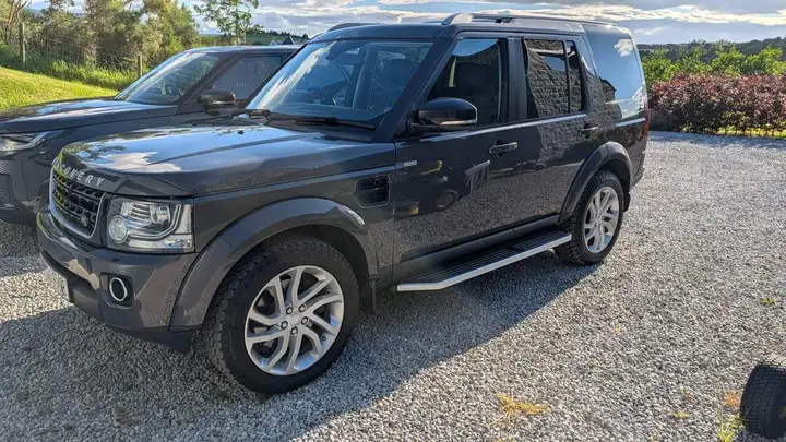 Land Rover Discovery 4 2016 photo 2