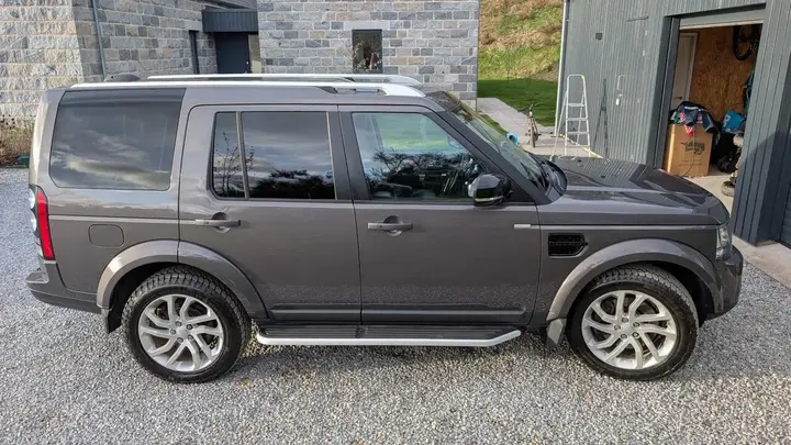 Land Rover Discovery 4 2016 photo 4