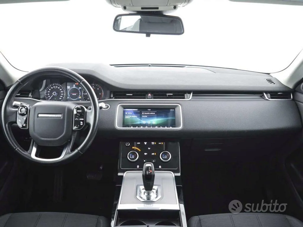 Land Rover Range Rover Evoque 2020 photo 4