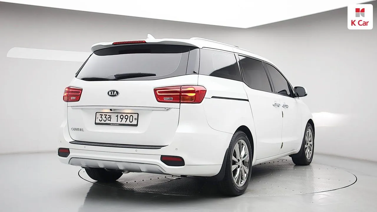 Kia Carnival 2019 photo 4