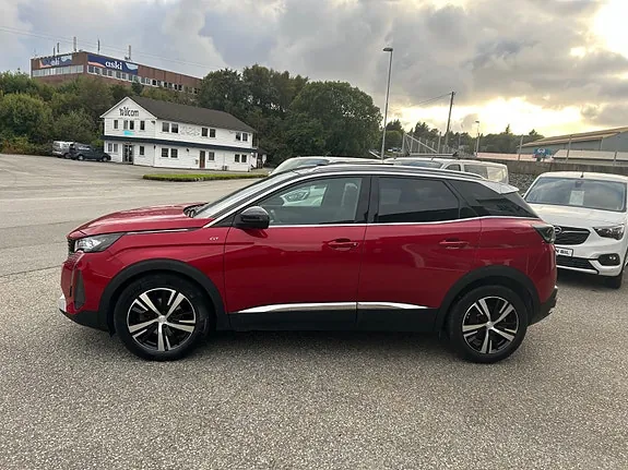 Peugeot 3008 2021 photo 2