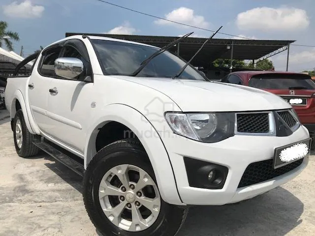 Mitsubishi Triton
