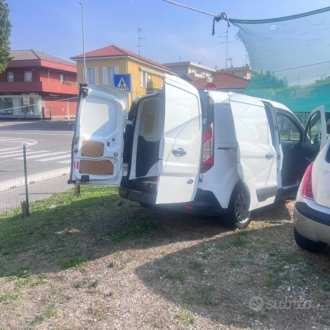 Ford Transit Connect 2017 photo 5