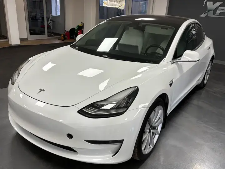 Tesla Model 3 2018 photo 2
