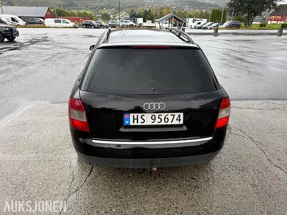 Audi A4 2003 photo 4