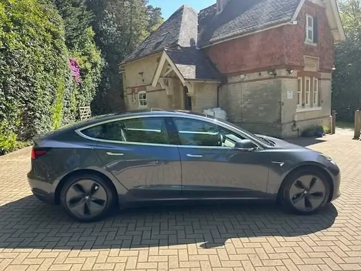 Tesla Model 3 2020 photo 5