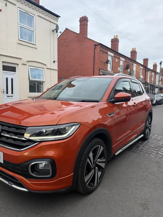 Volkswagen T-Cross 2021 photo 2