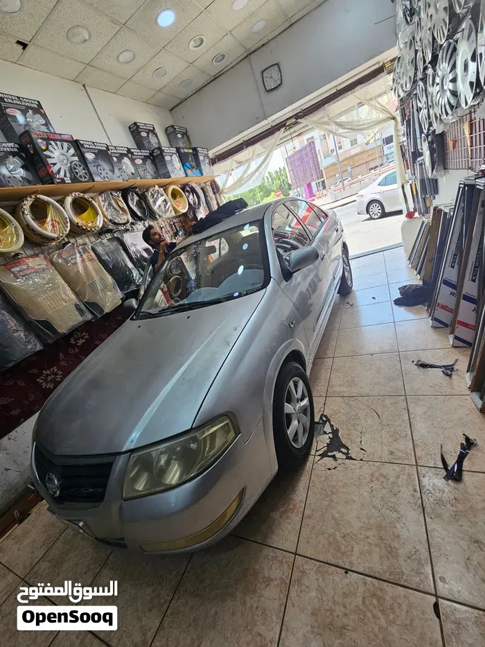 Nissan Sunny 2010 photo 5