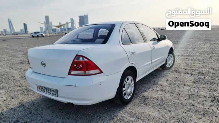 Nissan Sunny 2010 photo 3