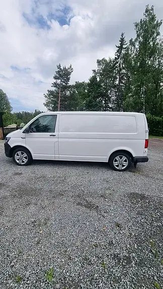 Volkswagen Transporter 2017 photo 2