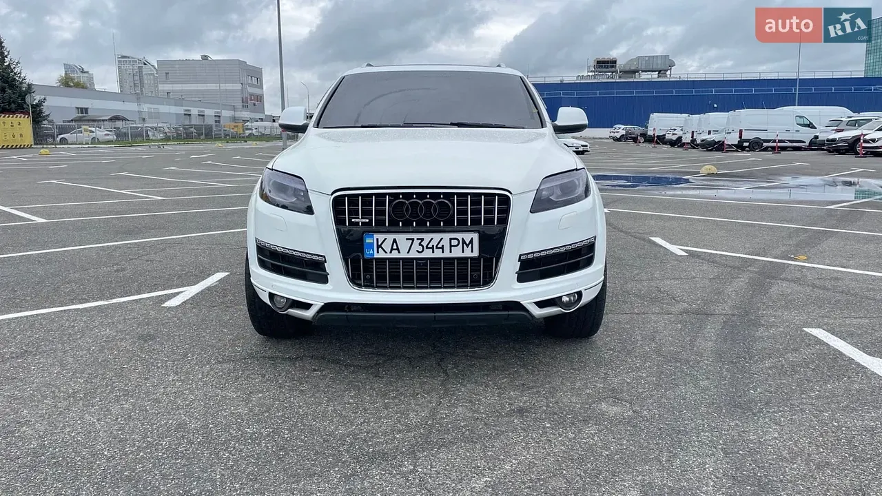 Audi Q7 2011 photo 5