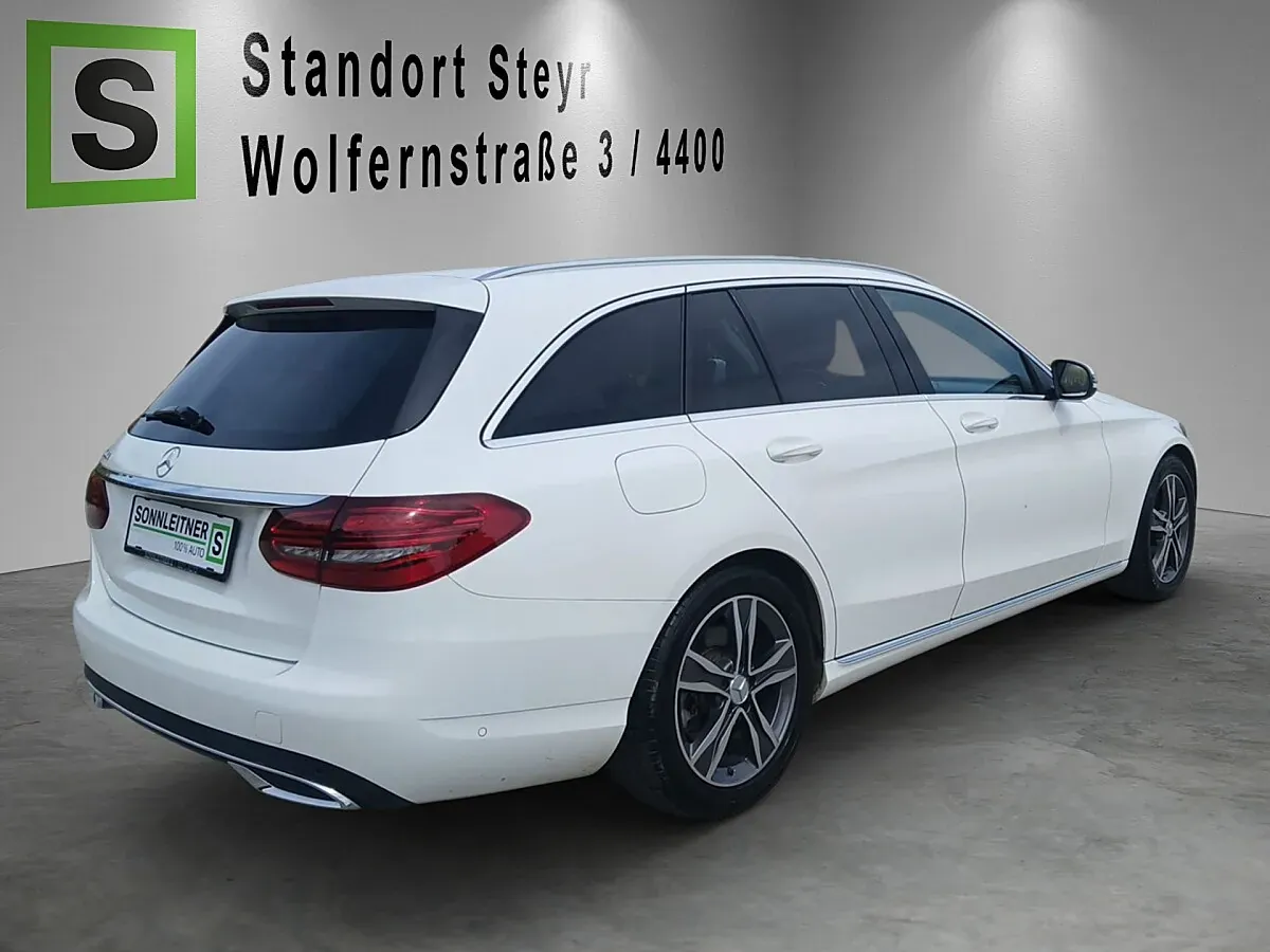 Mercedes-Benz C-Class 2018 photo 3