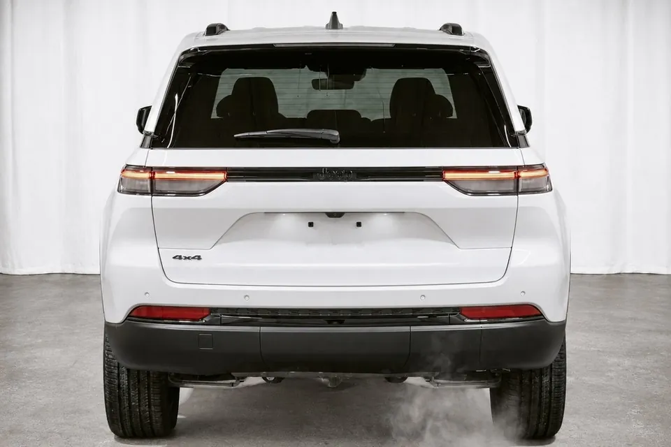 Jeep Grand Cherokee 2025 photo 5