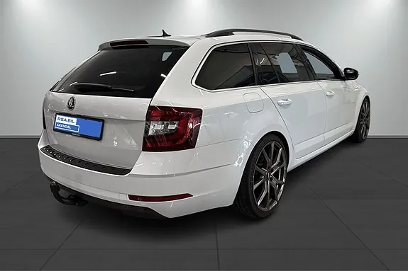 Skoda Octavia 2019 photo 3