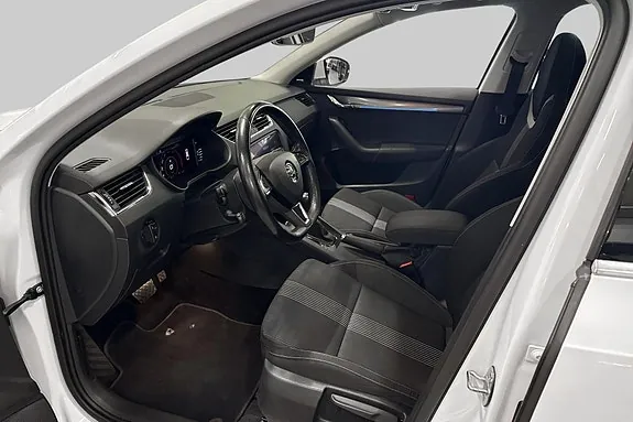 Skoda Octavia 2019 photo 5