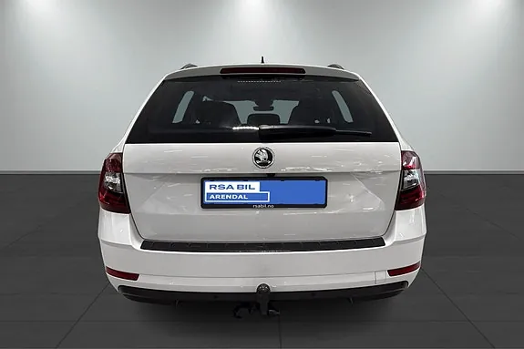 Skoda Octavia 2019 photo 4