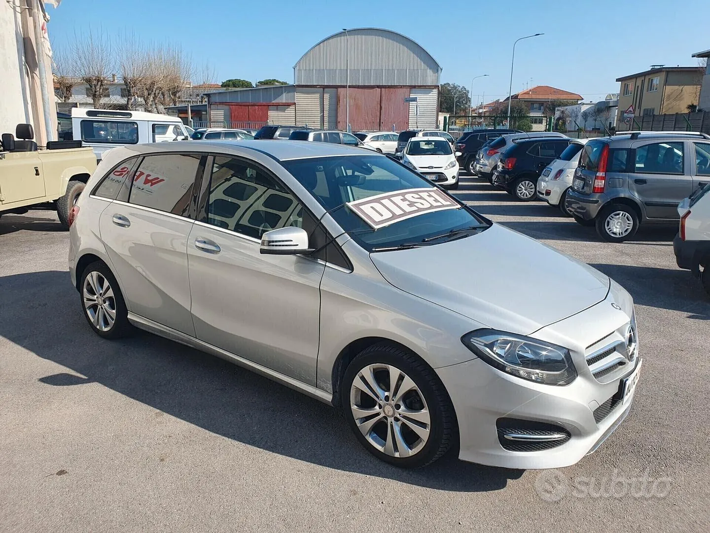 Mercedes-Benz B-Class 2015 photo 3