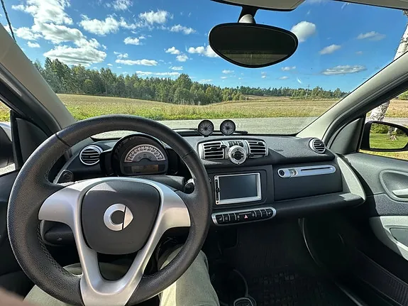 Smart Fortwo 2012 photo 4