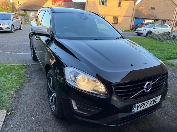 Volvo Xc60 2017 photo 2