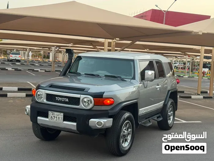 Toyota Fj 2010 photo 5