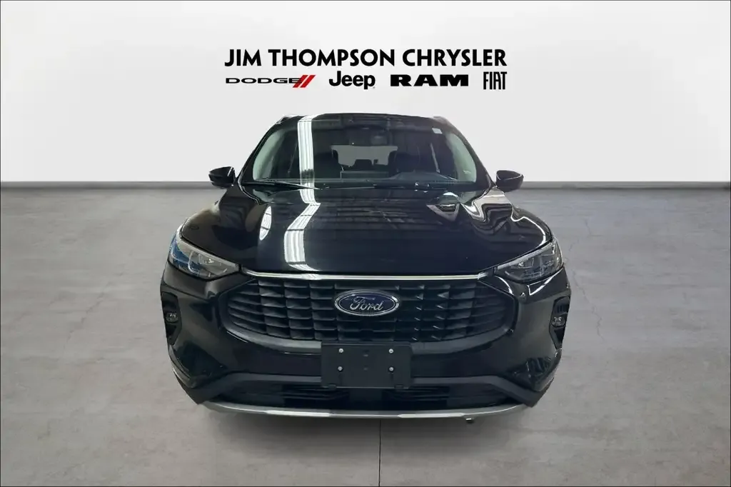 Ford Escape 2025 photo 2