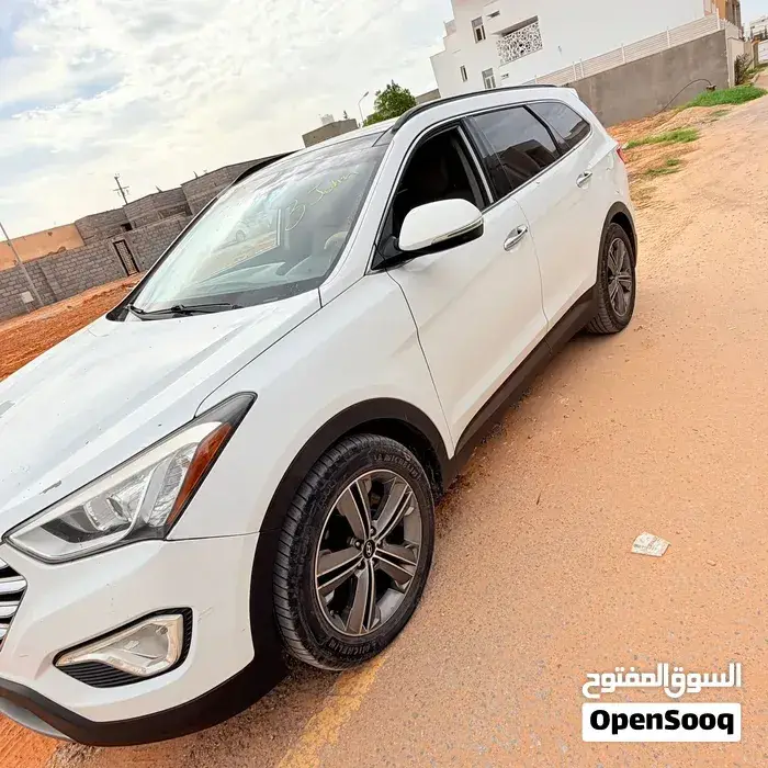 Hyundai Santa Fe 2015 photo 4
