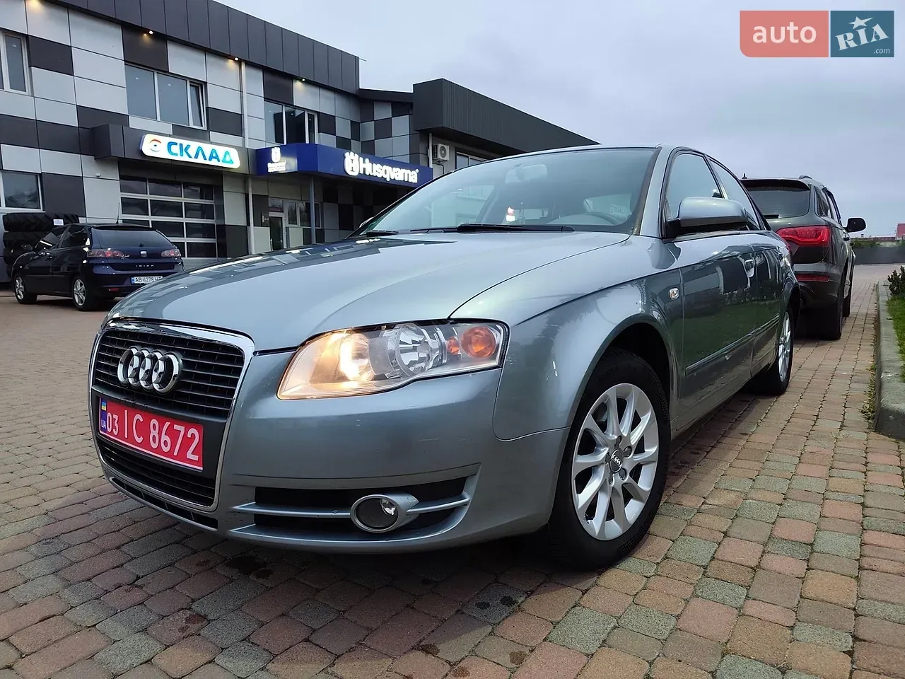 Audi A4 2005 photo 2