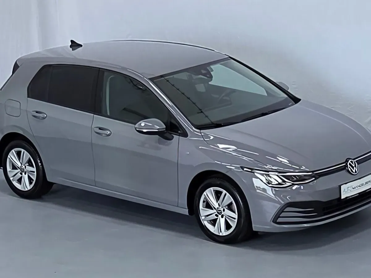 Volkswagen Golf 2024 photo 3