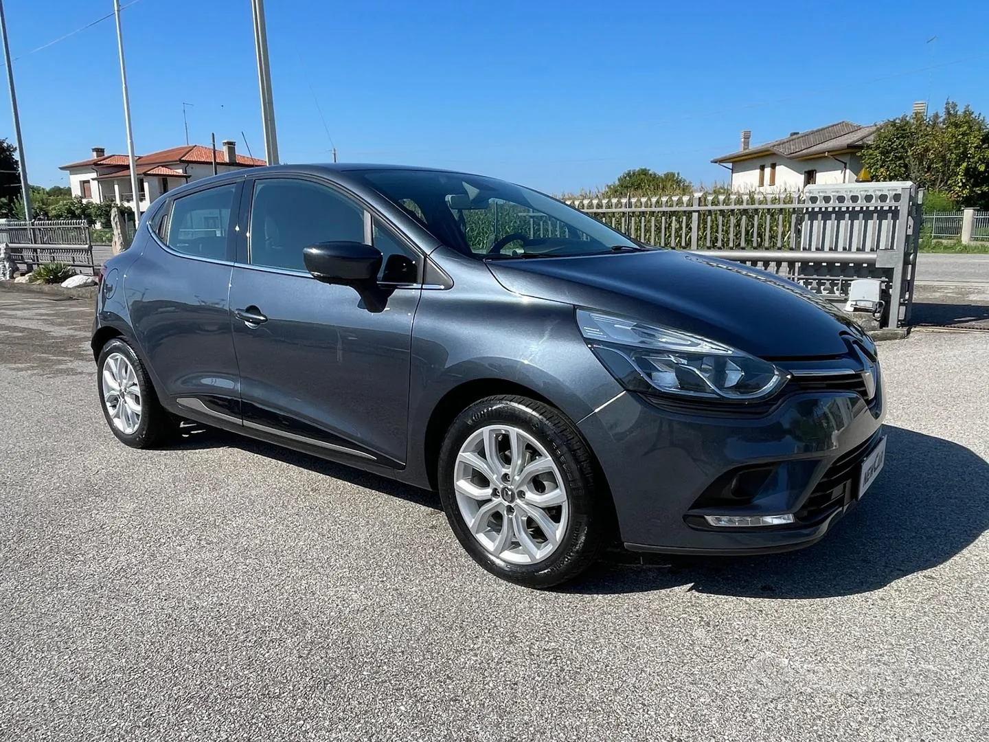 Renault Clio 2018 photo 4