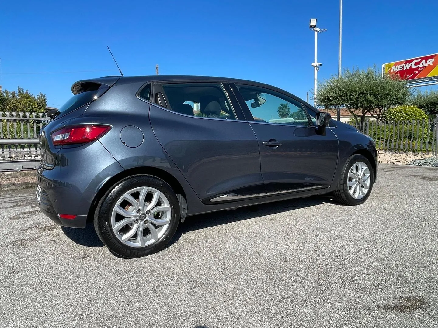 Renault Clio 2018 photo 3