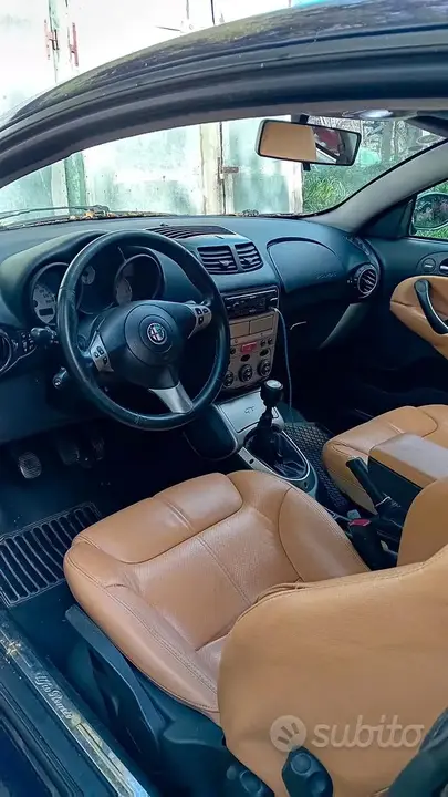 Alfa Romeo Gt 2006 photo 3