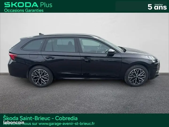 Skoda Octavia 2025 photo 4