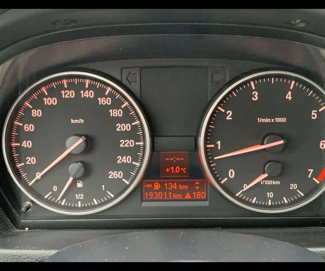 BMW 3 Series 2008 photo 3