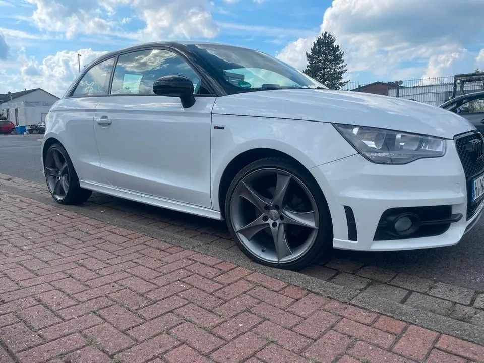 Audi A1
