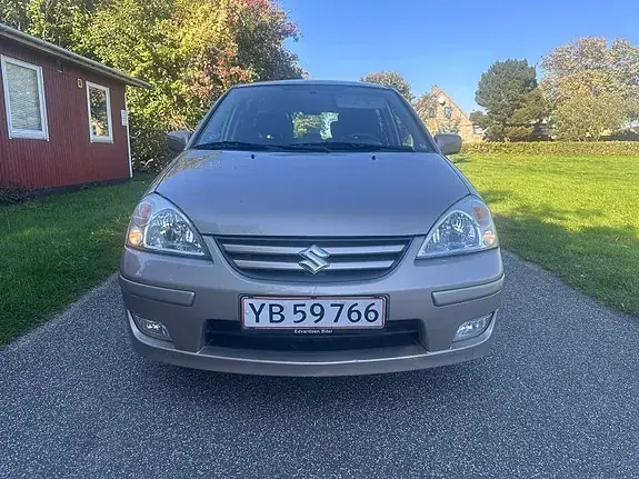 Suzuki Liana 2006 photo 2