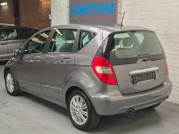 Mercedes-Benz A-Class 2010 photo 3