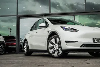 Tesla Model Y 2022 photo 5
