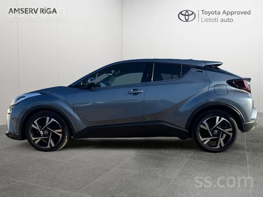Toyota C-Hr 2023 photo 3