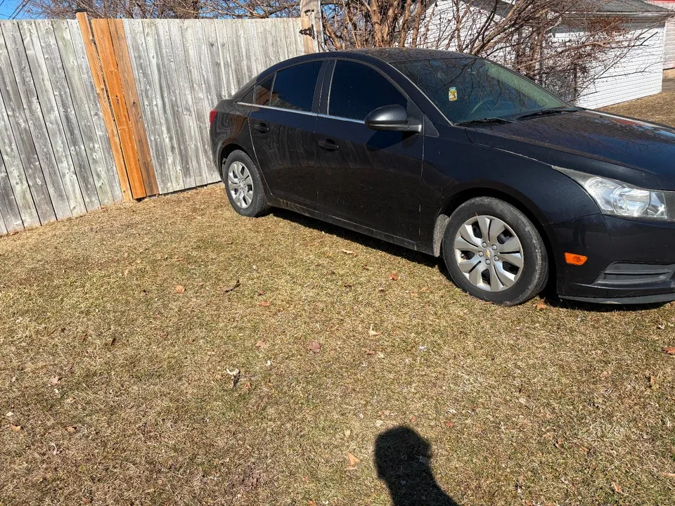 Chevrolet Cruze 2012 photo 2