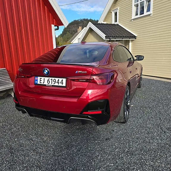 BMW I4 2024 photo 3