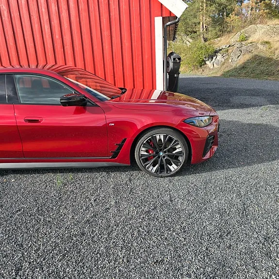 BMW I4 2024 photo 5
