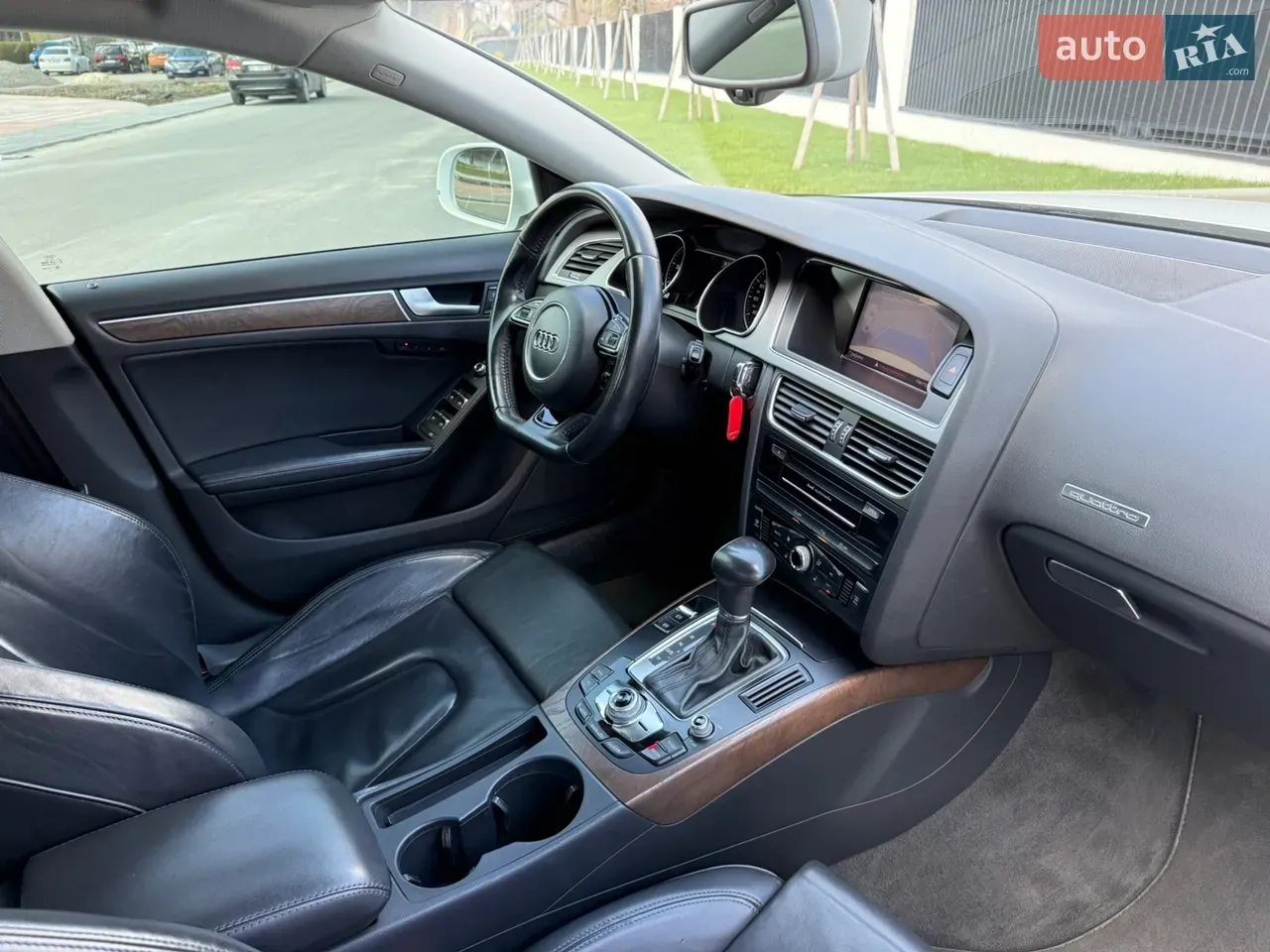 Audi A5 2012 photo 5