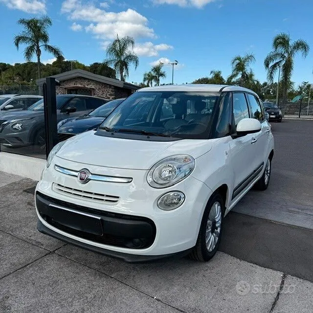 Fiat 500L 2015 photo 2