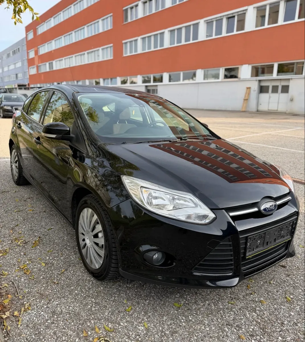 Ford Focus 2014 photo 3