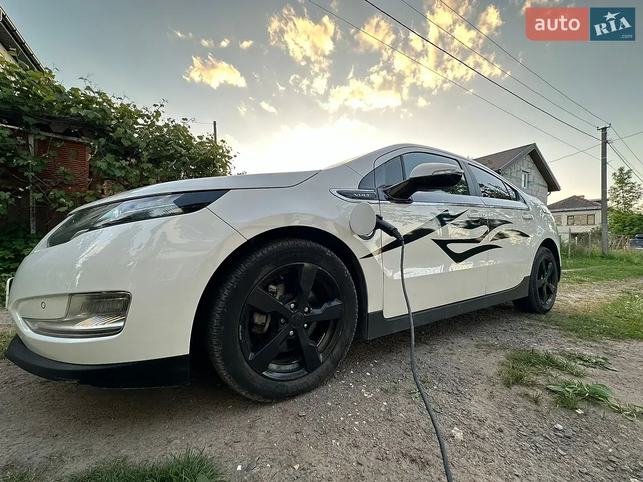 Chevrolet Volt 2012 photo 2
