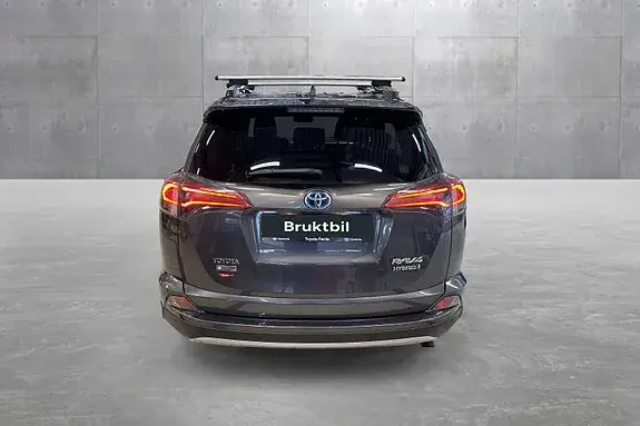 Toyota Rav4 2018 photo 4